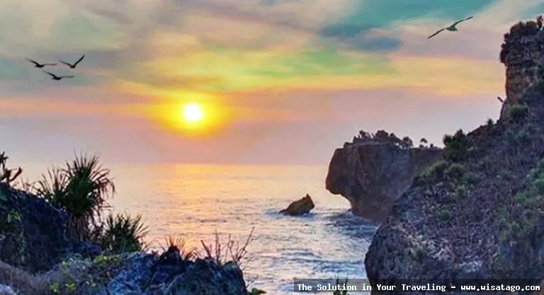 Pantai Ngeden, pemandangan laut menakjubkan