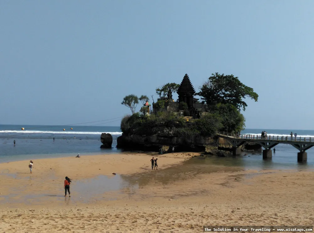 Pantai Nglurung, keindahan alam Yogyakarta
