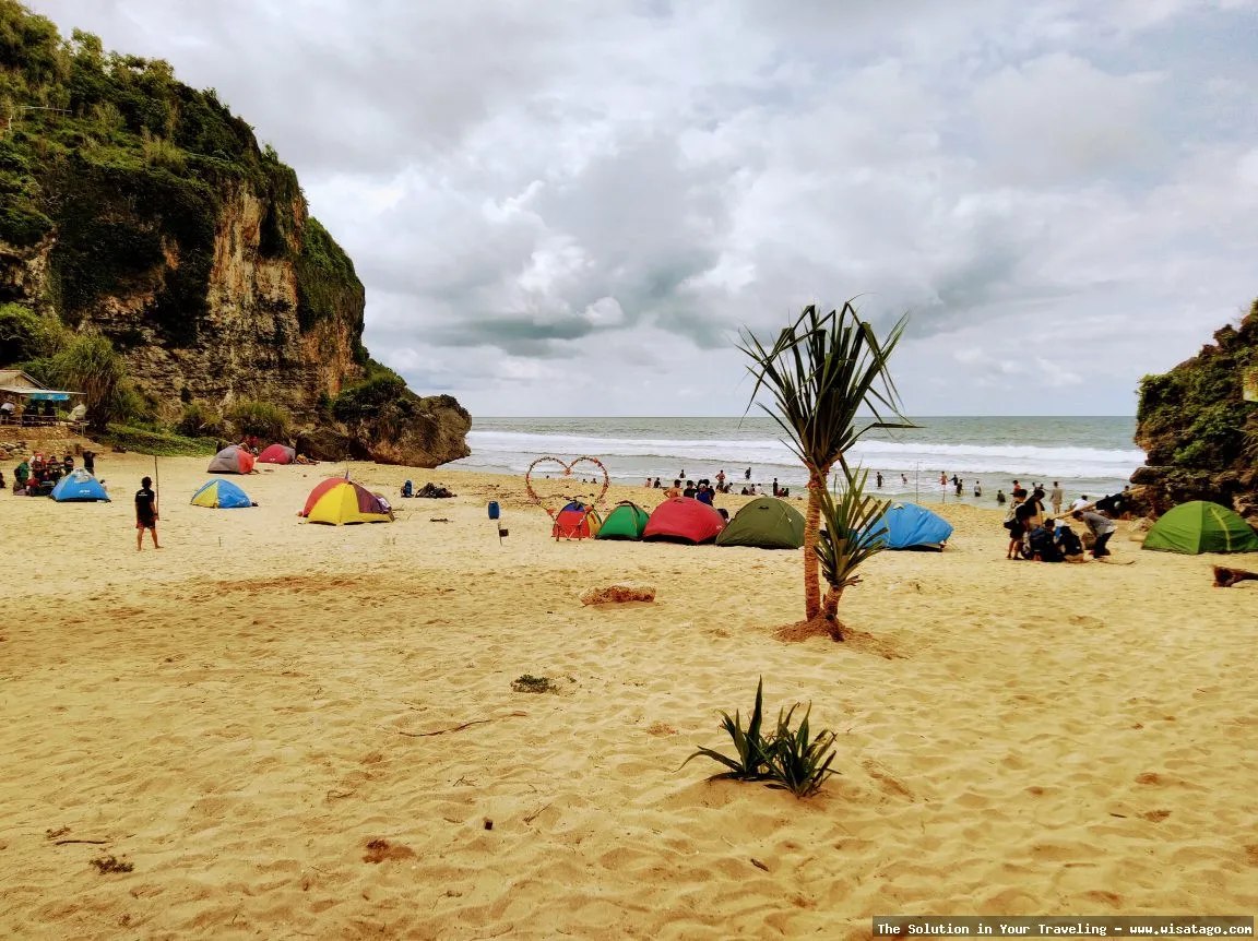 Pantai Ngrumput, pesona alam Yogyakarta