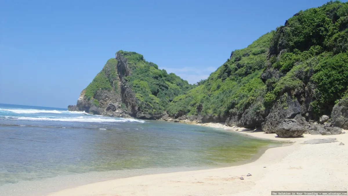 Pantai Nguyahan: Tips, Harga Tiket, Kuliner, Lokasi, Fasilitas dan Spot Pantai Nguyahan: Tips, Harga Tiket, Kuliner, Lokasi, Fasilitas dan Spot
