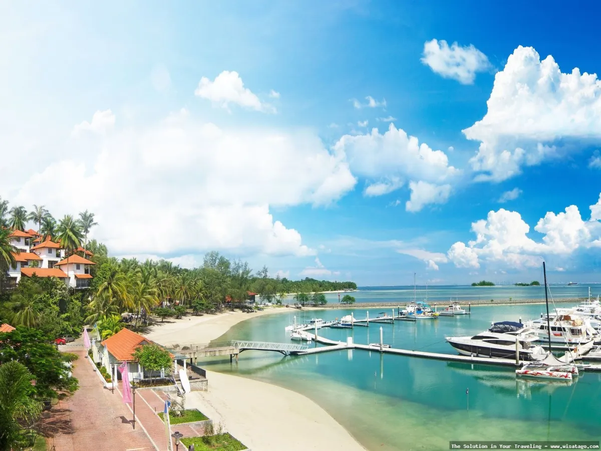 Pantai Nongsa Batam, pasir putih indah