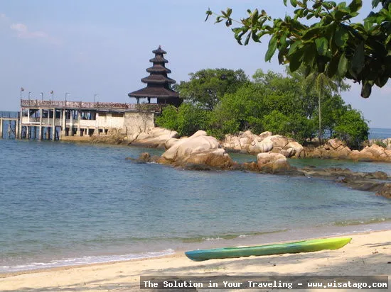Pantai Nongsa Batam yang menawan