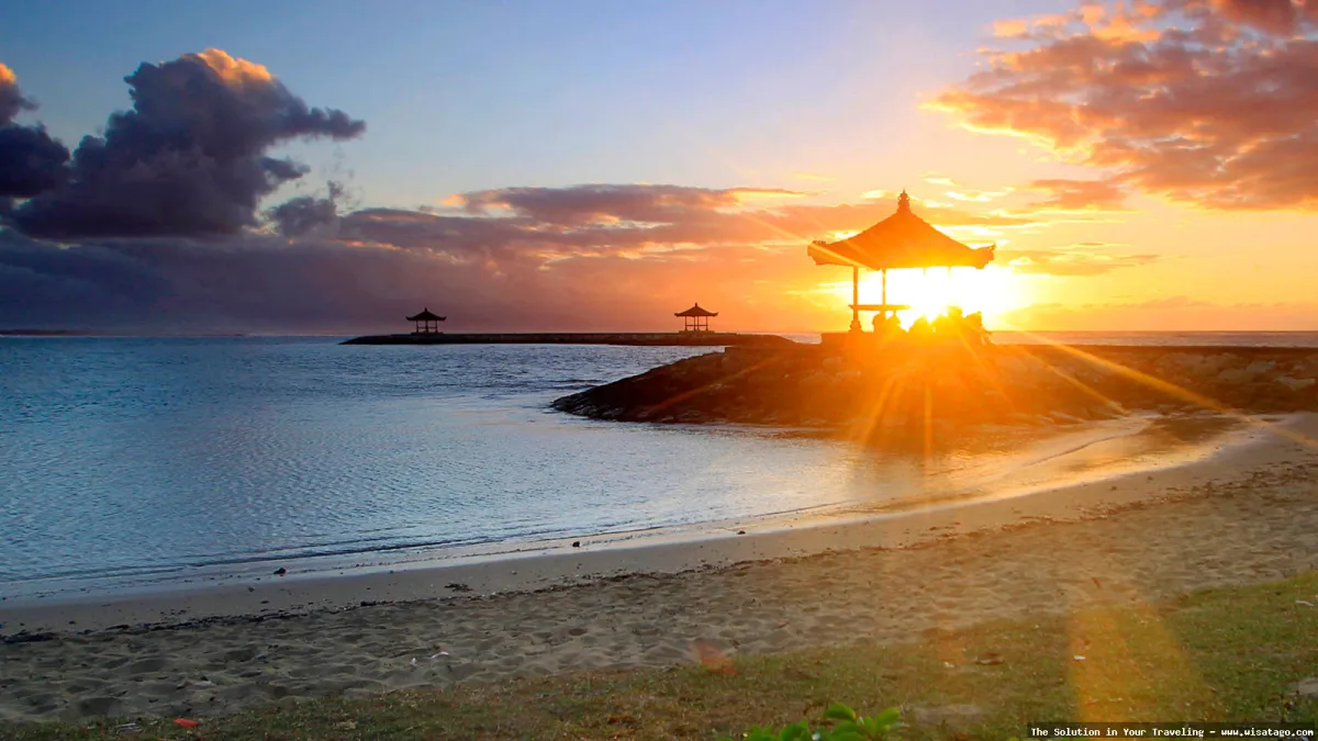 Pantai Nusa Dua: pasir putih memesona