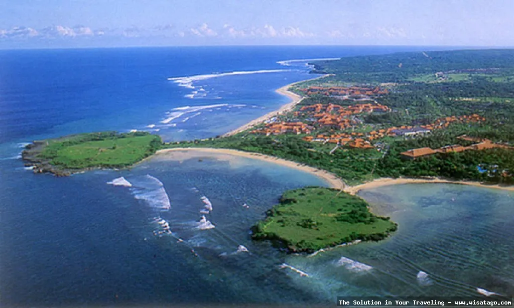 Pantai Nusa Dua, pasir putih menawan