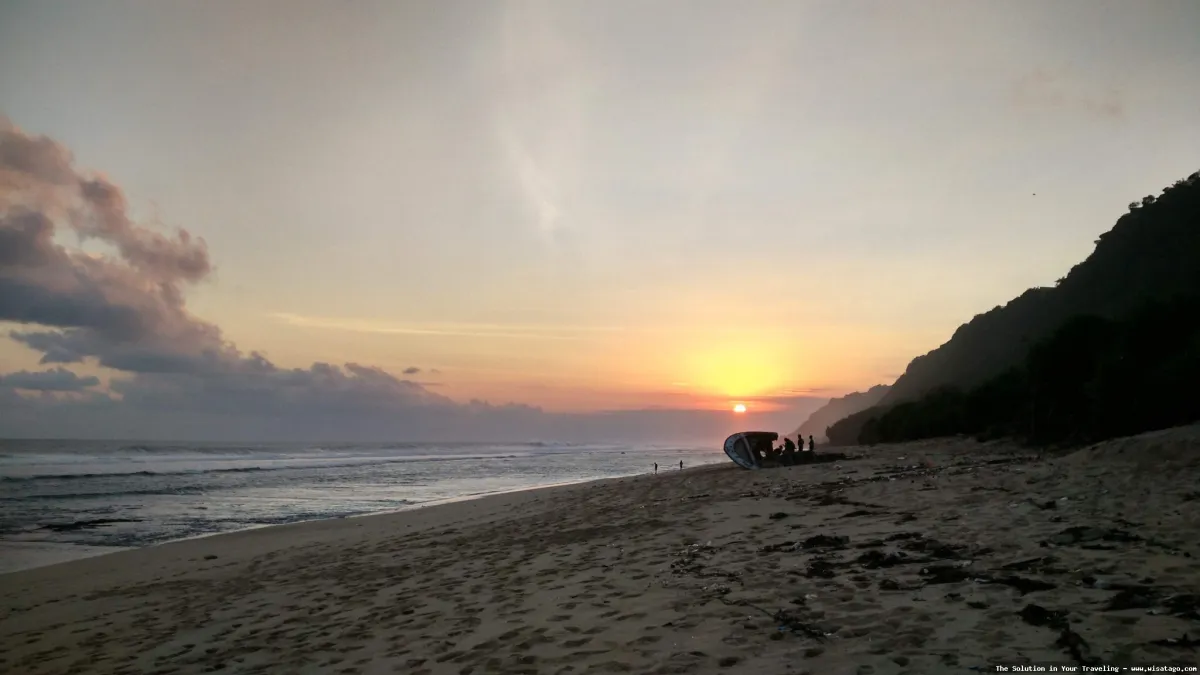 Pantai Nyang Nyang Bali yang sepi