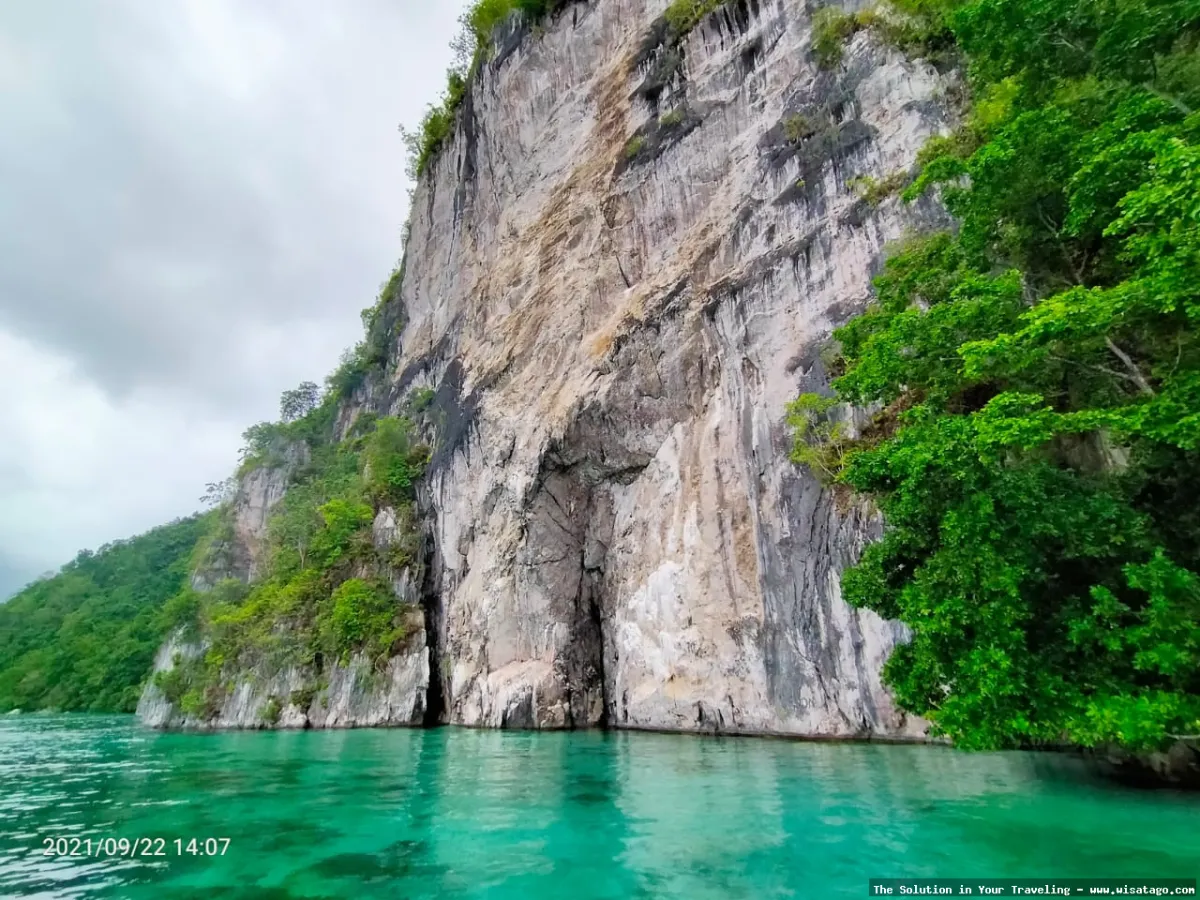 Pantai Ora, keindahan tersembunyi Maluku