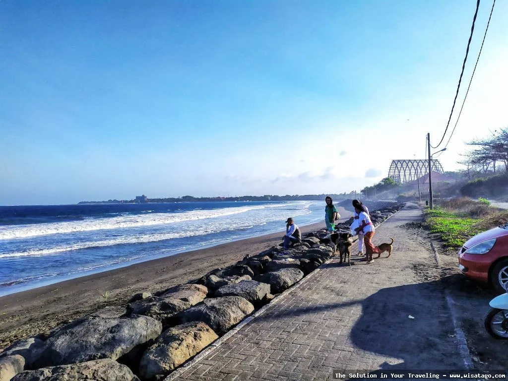 Pantai Padang Galak, panorama eksotis.