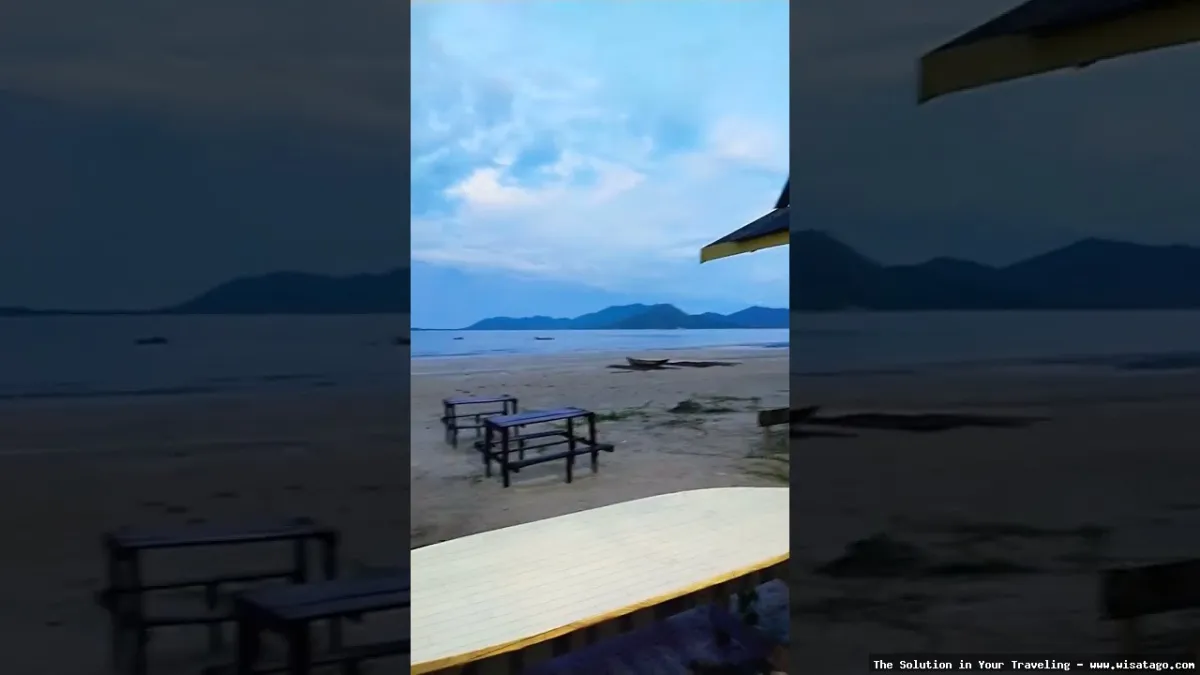 Pantai Padang Melang, pasir putih memesona