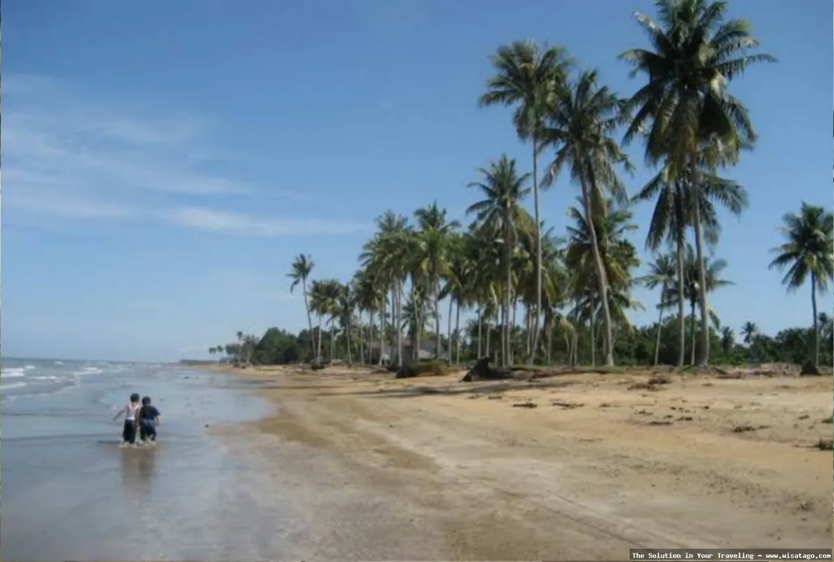Pantai Pagatan: pesona alam memukau