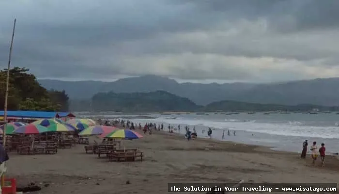 Pantai Palabuhanratu, pemandangan laut memesona