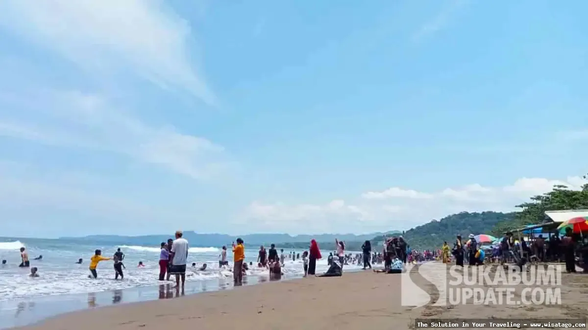 Pantai Palabuhanratu, pemandangan laut memukau