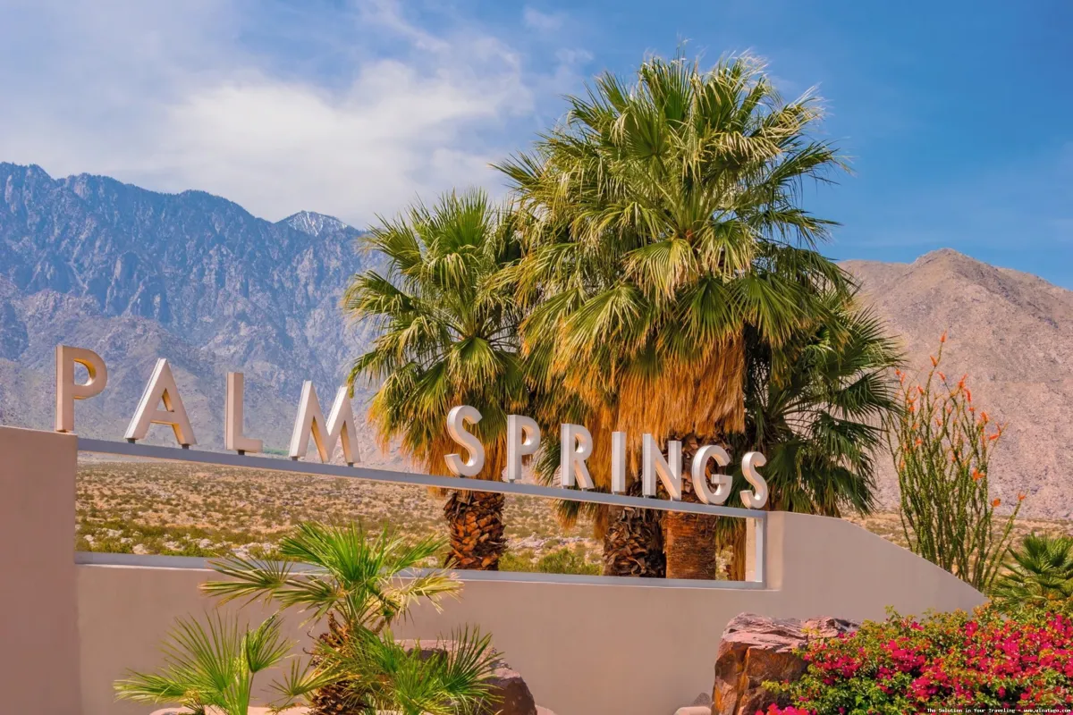Pantai Palm Springs yang indah menawan