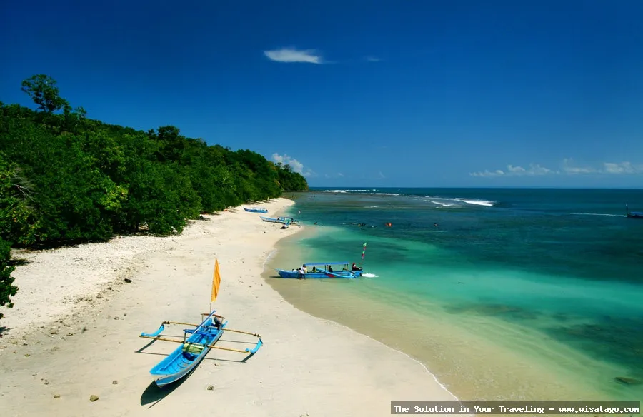 Pantai Pangandaran, pasir putih memukau