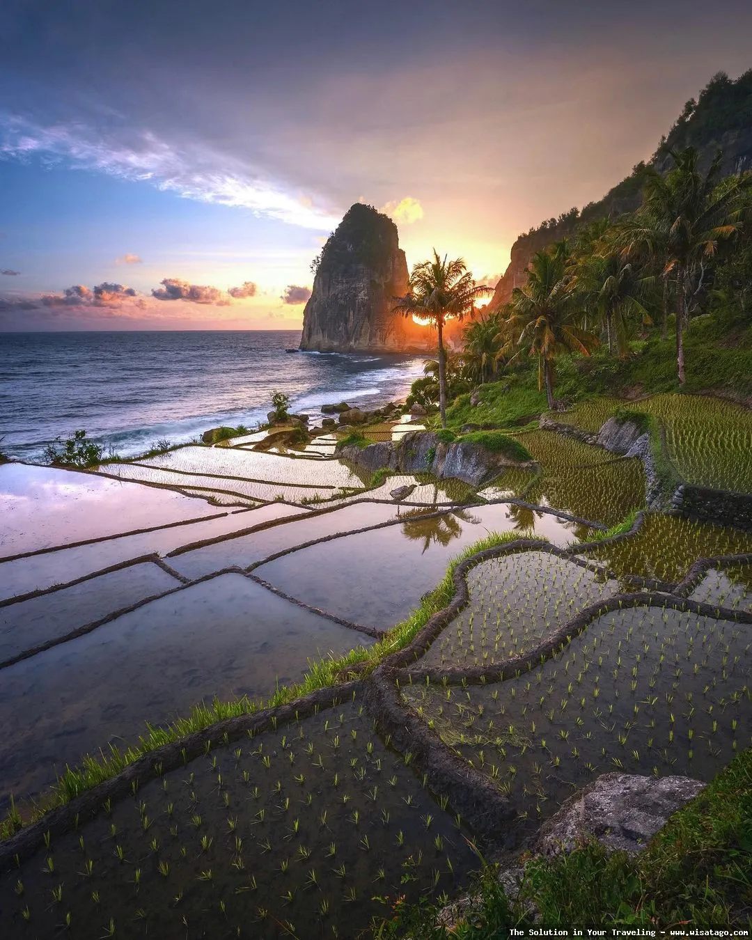 Pantai Pangasan, keindahan alam Kebumen