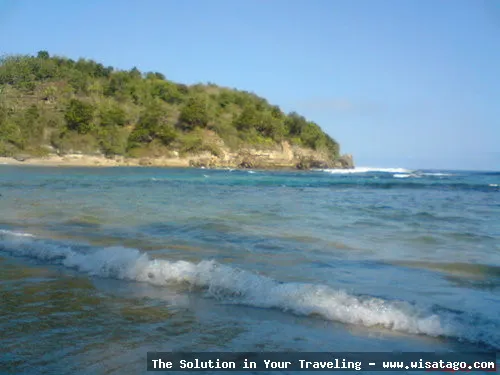 Pantai Pangi, keindahan alam memukau