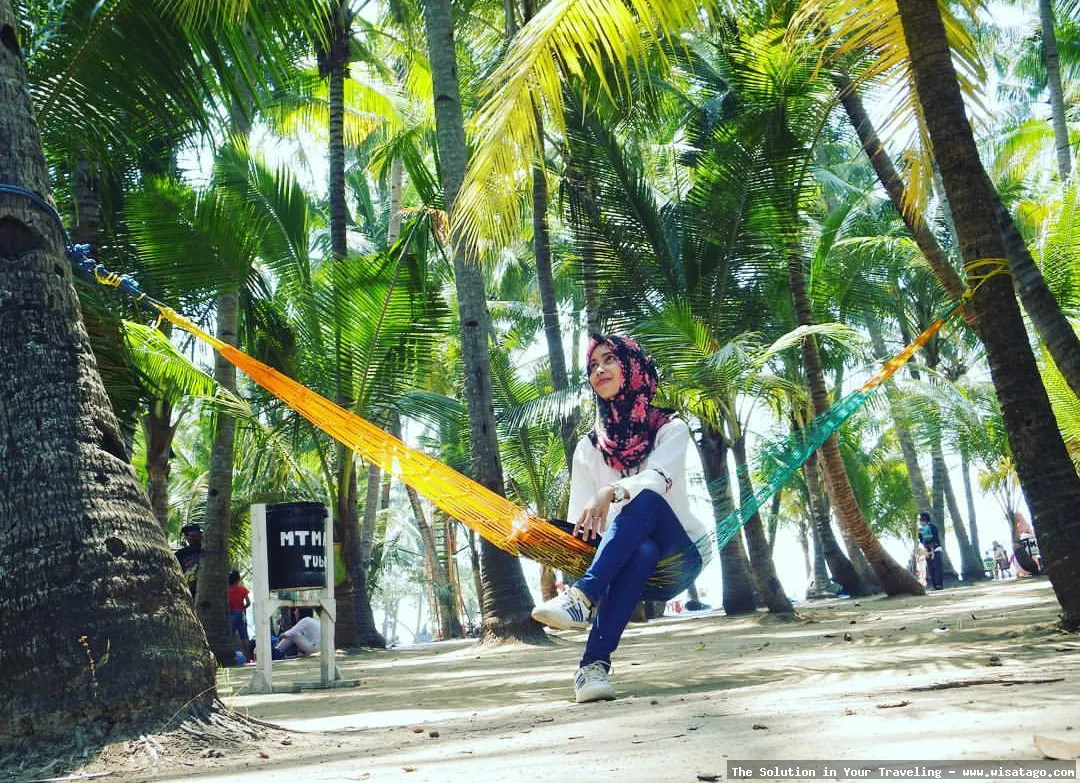 Pantai Panyuran, keindahan pesisir Tuban