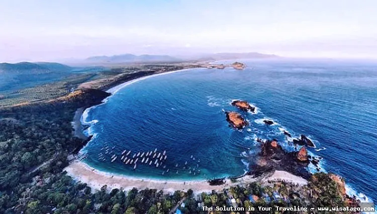 Pantai Papuma: keindahan alam memukau
