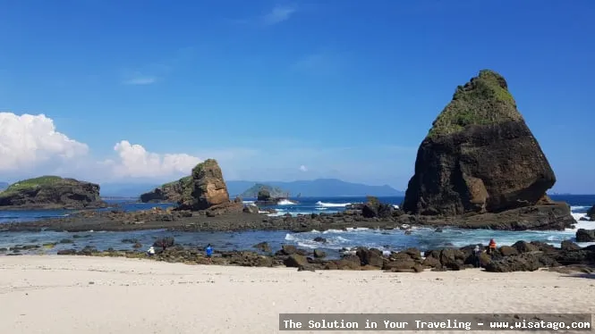 Pantai Papuma, pesona pantai selatan