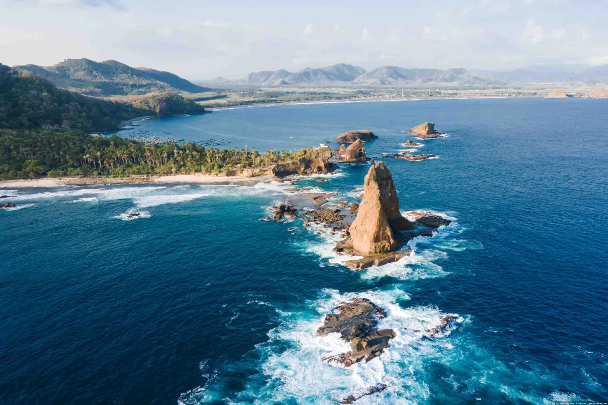 Pantai Papuma, keindahan alam Jember