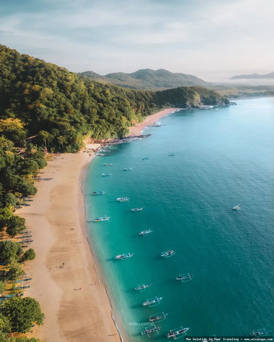 Pantai Papuma: keindahan pasir putihnya