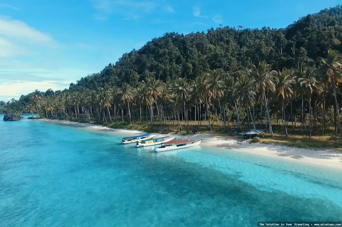 Pantai Pasir Panjang: Tips, Harga Tiket, Kuliner, Lokasi, Fasilitas dan Spot Pantai Pasir Panjang: Tips, Harga Tiket, Kuliner, Lokasi, Fasilitas dan Spot