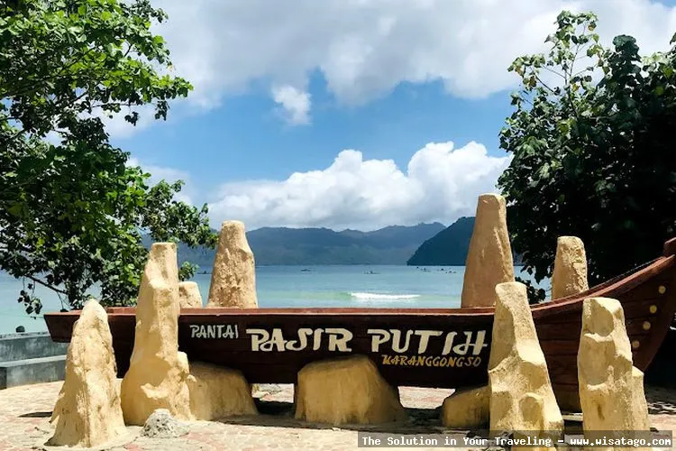 Pantai Pasir Putih Keuneukai yang mempesona