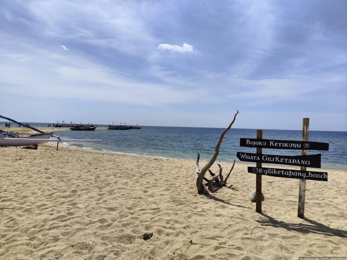 Pantai Pasir Putih Keuneukai yang mempesona