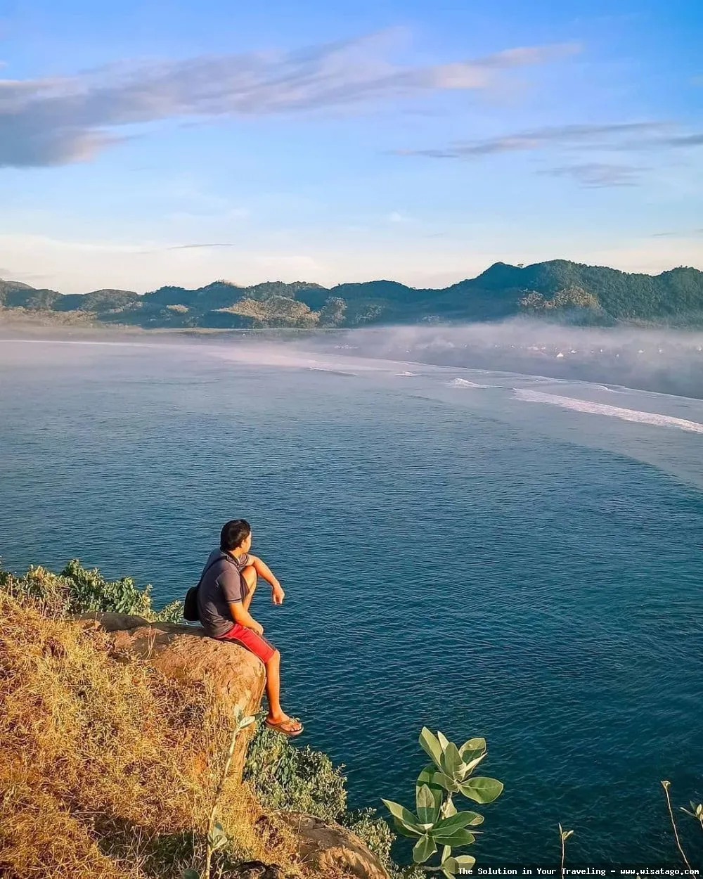 Pantai Payangan Jember, keindahan alami.
