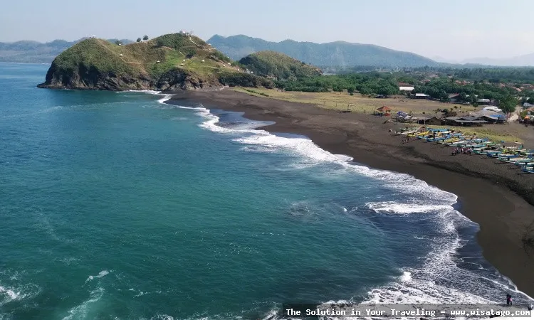 Pantai Payangan Jember, pesona alam.
