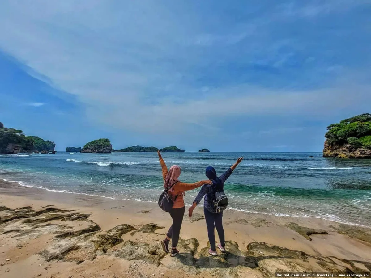 Pantai Peh Pulo, keindahan tersembunyi Pacitan