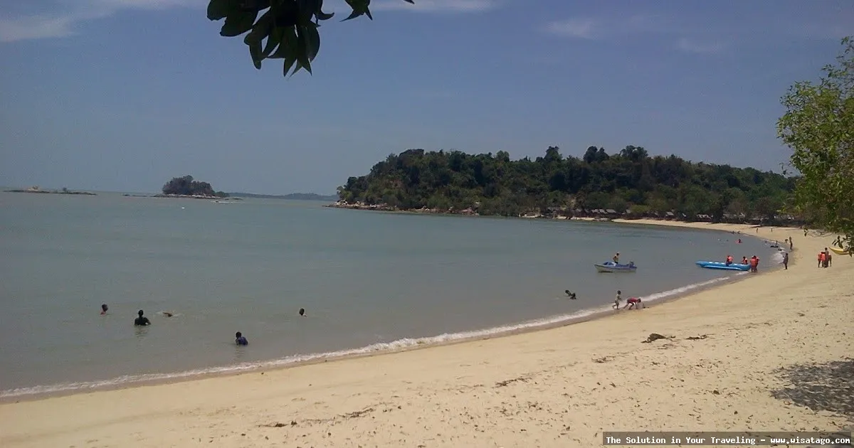 Pantai Pelawan, keindahan alam Bangka.