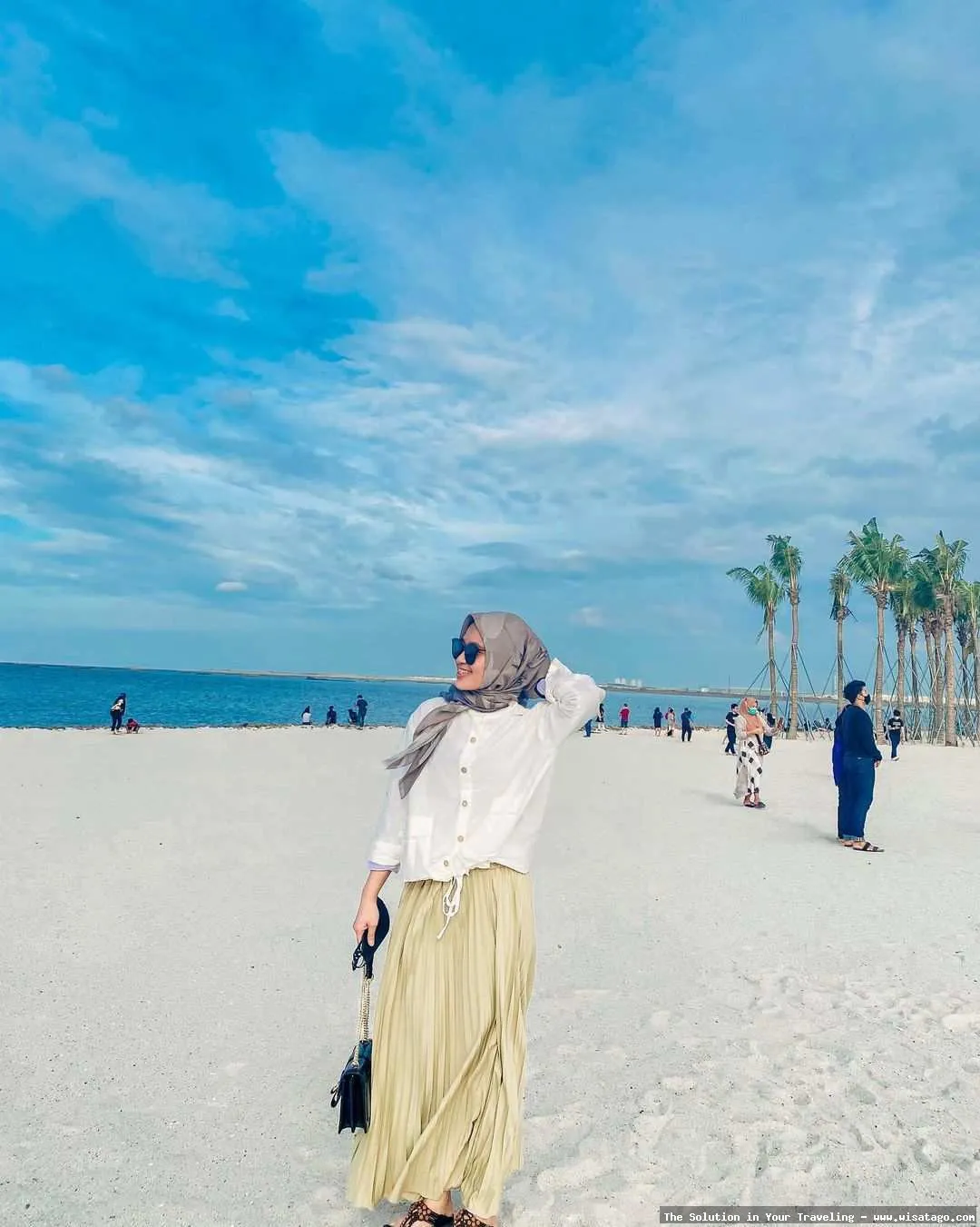 Pantai Pik 2 yang indah.