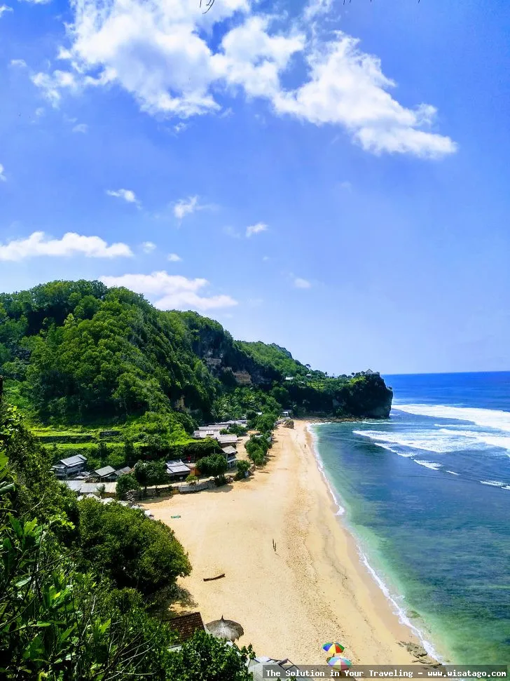 Pantai Pok Tunggal Gunungkidul yang mempesona