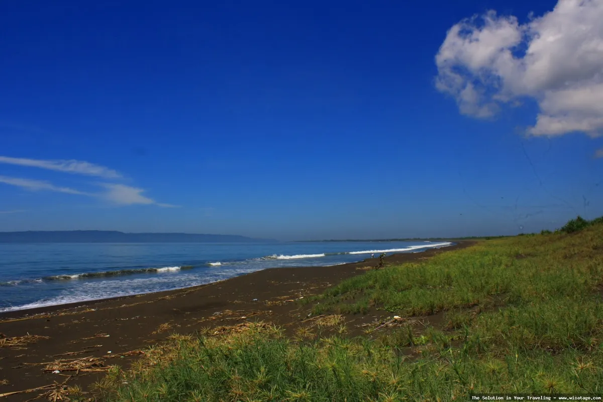 Pantai Puger, keindahan pesisir selatan.