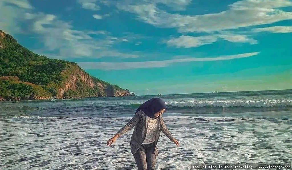 Pantai Puger: keindahan pesisir selatan