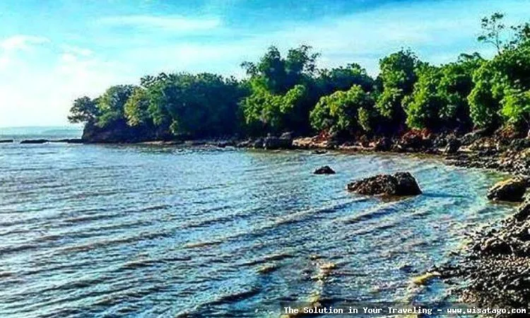 Pantai Rongkang, keindahan alam memukau