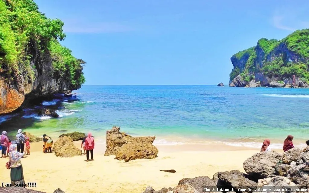 Pantai Sadeng GunungKudul, pemandangan indah.