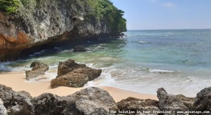 Pantai Sadeng GunungKudul, pemandangan menawan