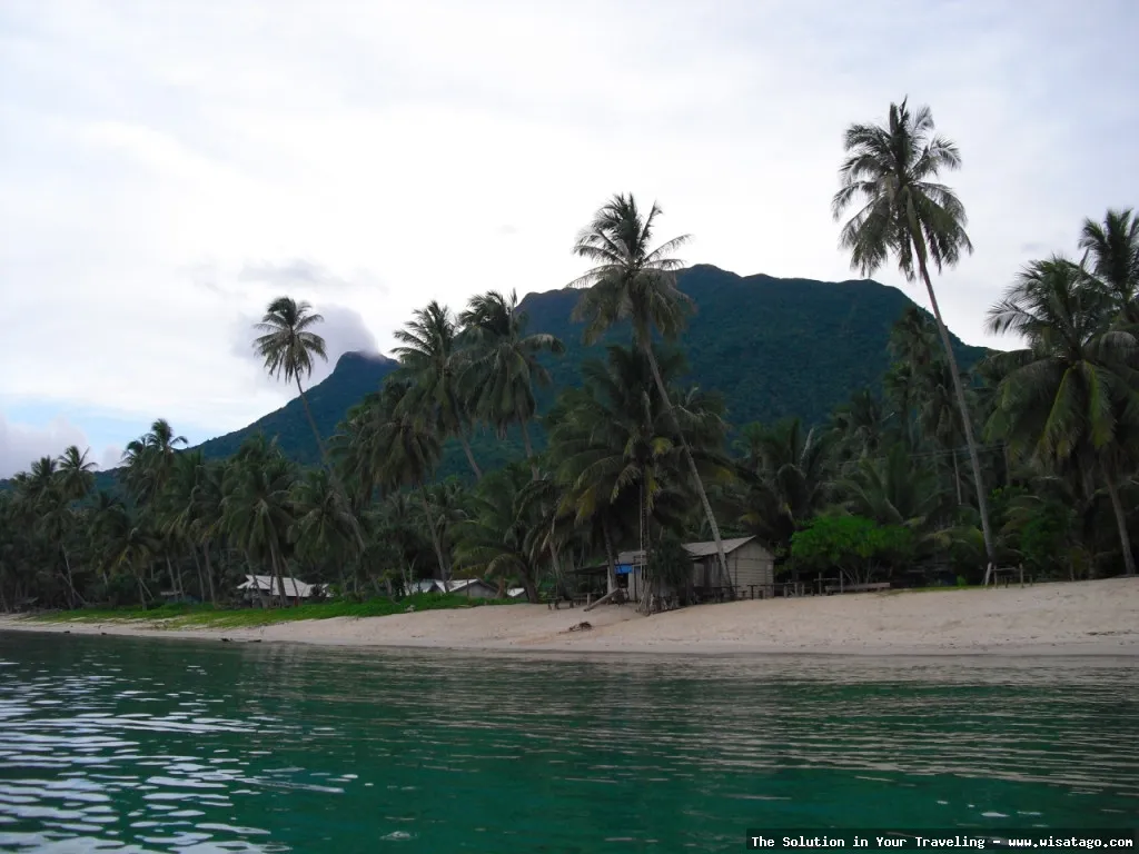 Pantai Sahi: Tips, Harga Tiket, Kuliner, Lokasi, Fasilitas dan Spot Pantai Sahi: Tips, Harga Tiket, Kuliner, Lokasi, Fasilitas dan Spot