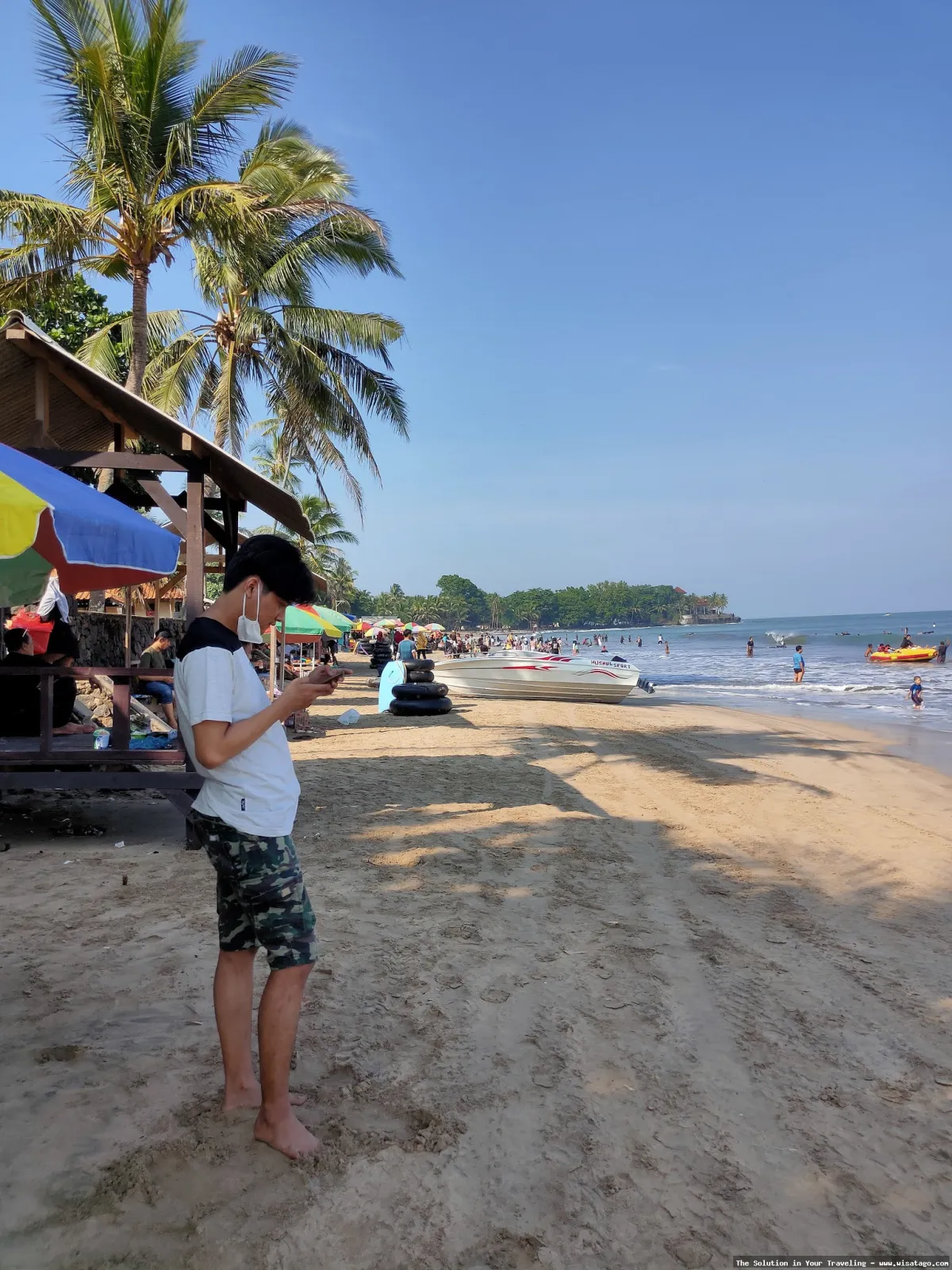 Pantai Sambolo 2 yang indah mempesona