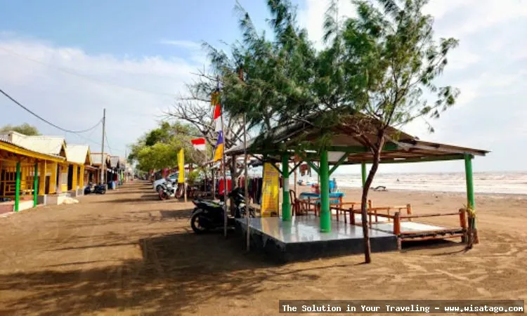 Pantai Samudera Baru Karawang yang indah