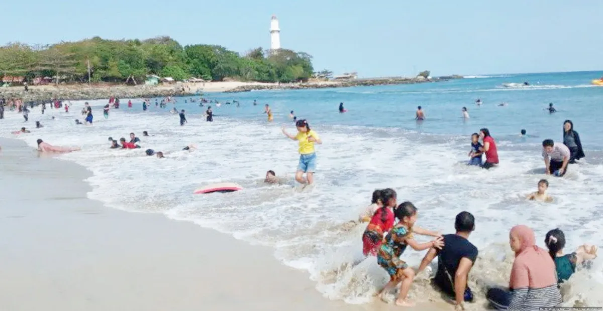 Pantai Santolo, pesona pantai selatan