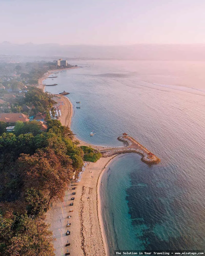 Pantai Sanur, suasana pagi yang tenang