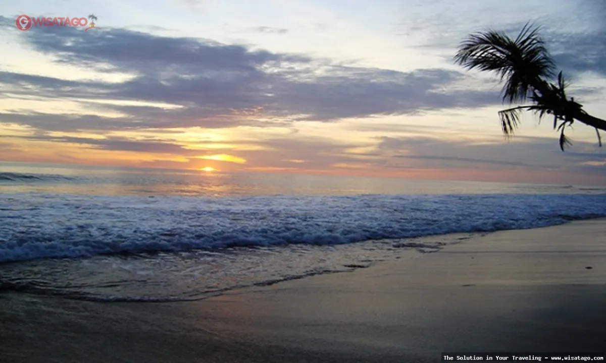 Pantai Sawang, pemandangan laut memesona