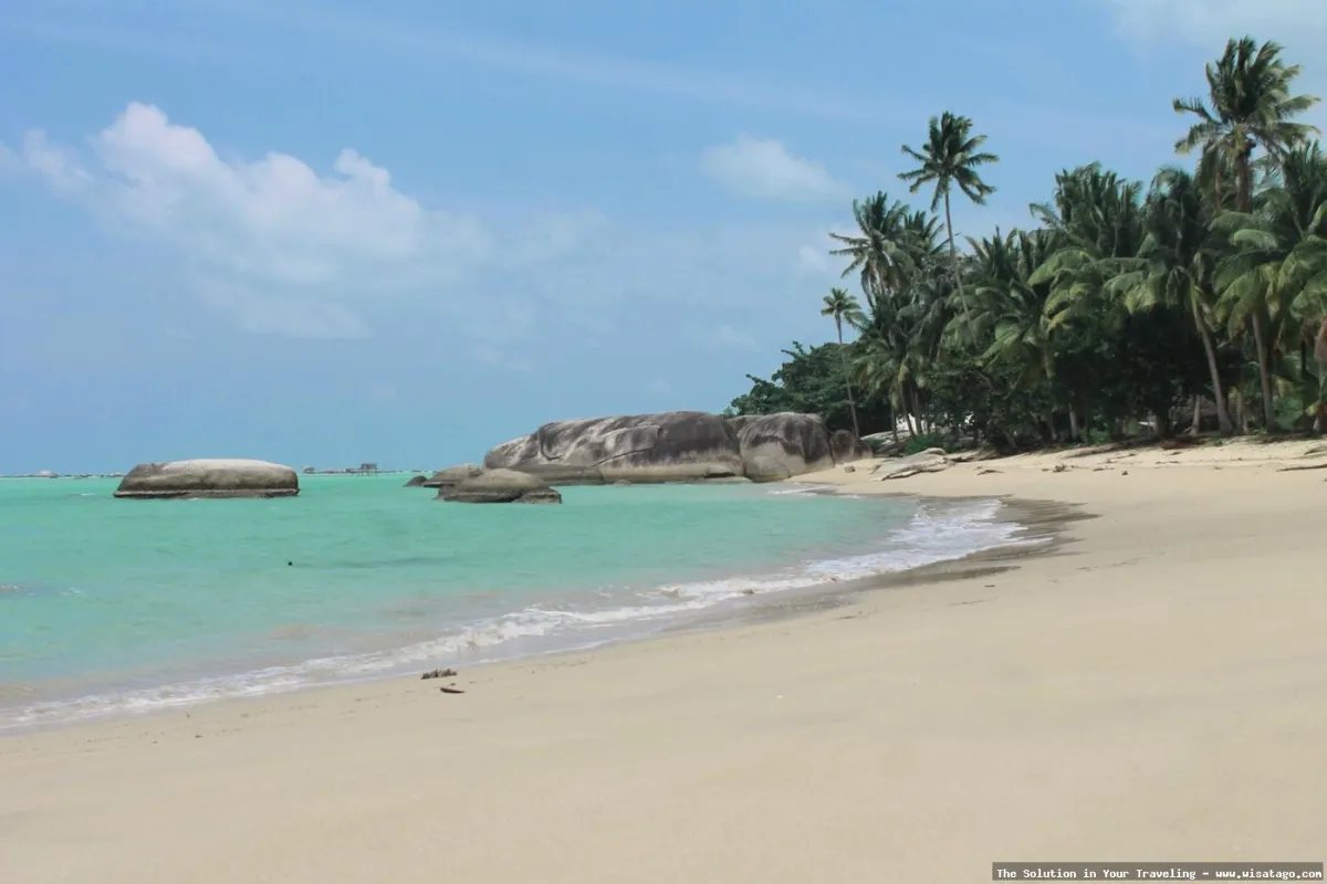 Pantai Sebagul: keindahan pantai yang tersembunyi