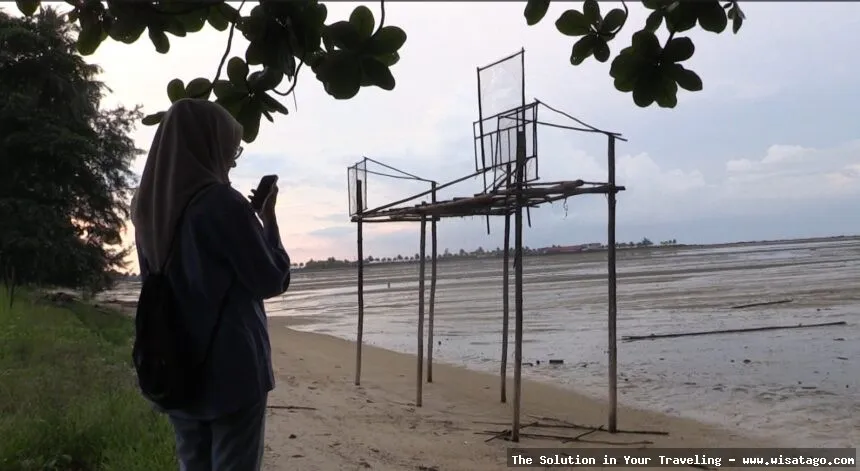 Pantai Sebong Pereh yang indah mempesona