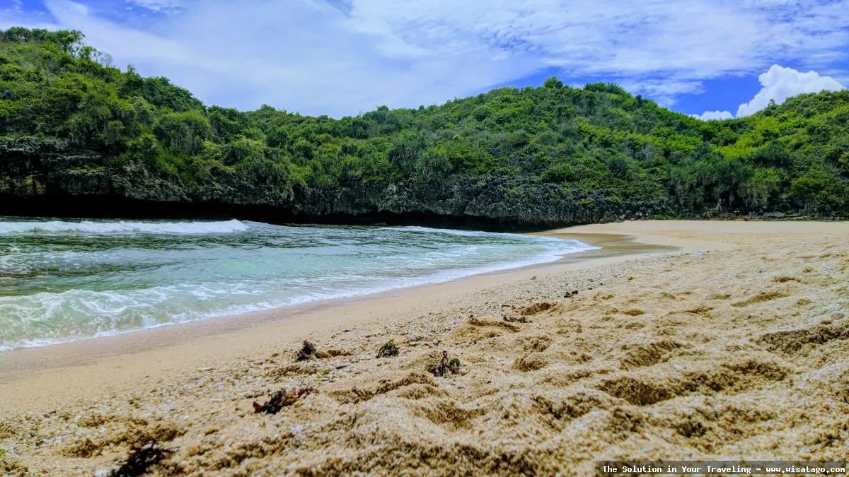 Pantai Sedahan Gunungkidul yang menawan alami