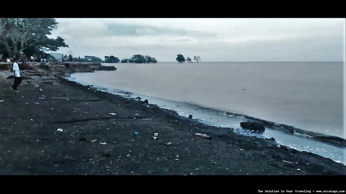 Pantai Selat Rangsang, pasir putih memukau