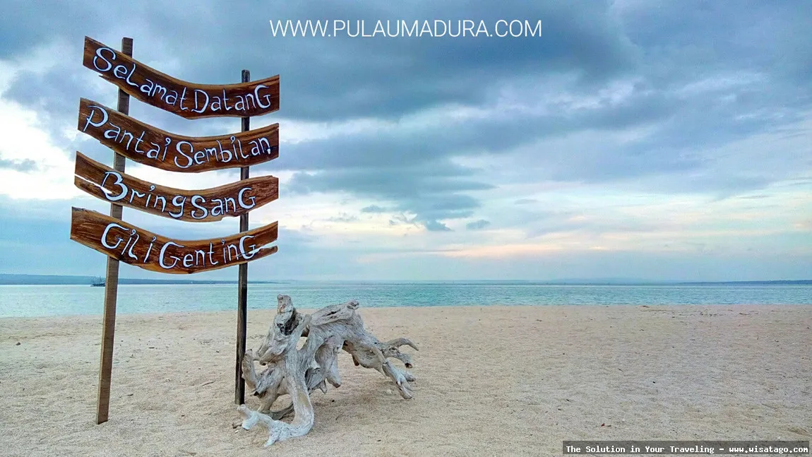 Pantai Sembilan, pesona Sumenep memukau.