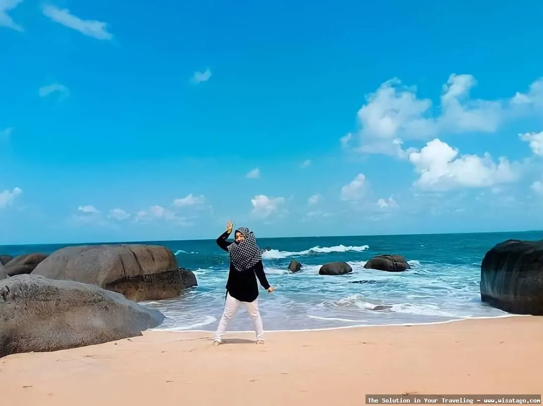 Pantai Senggiling: pesona tersembunyi Bintan